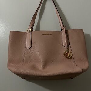 Michael Kors Pink Leather tote bag